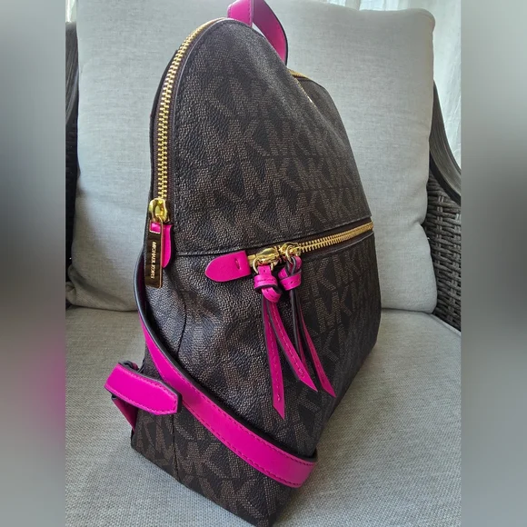 NWOT Michael Kors Dallas Backpack Medium